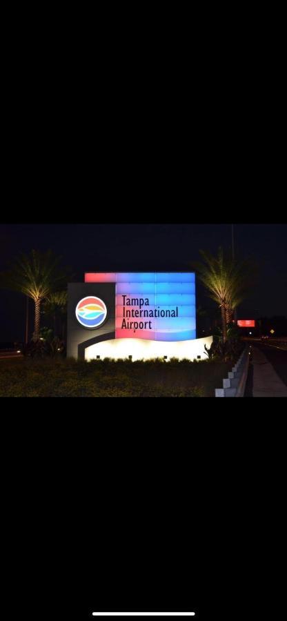 Bush Garden Park Nearby Apartments Tampa Exterior foto